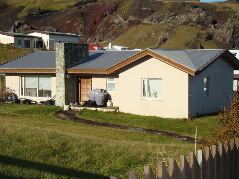 Mynd:Brimhólabraut 18.jpg