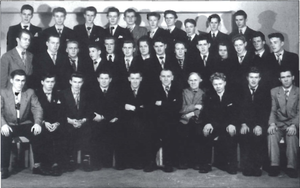 Vélstjóranámskeið. Nemendur og kennarar 1949 - 1950.png