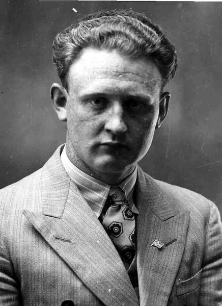 Mynd:KG-mannamyndir 1942.jpg