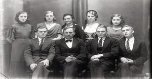 Matthías Finnbogason og fjölskylda.jpg