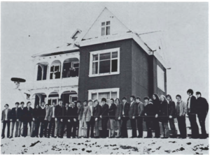Nemendur Stýrimannaskólans í Vestmannaeyjum skólaárið 1971-1972.png