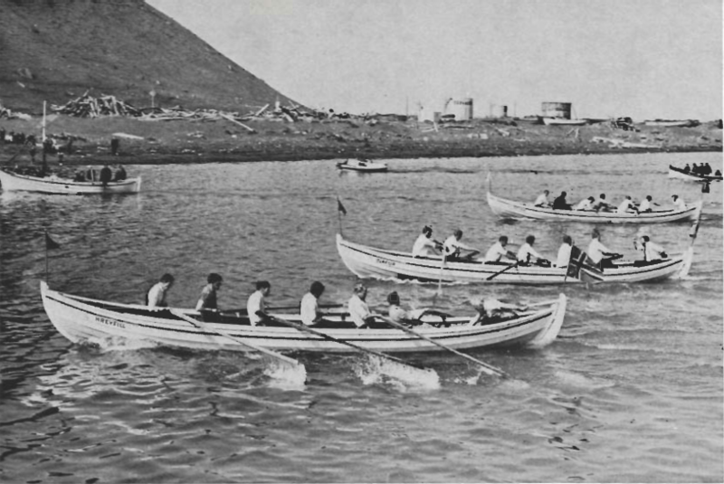 Mynd:Kappróður á sjómannadaginn 1971.png