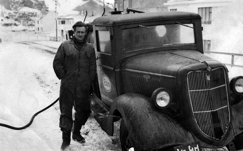 Mynd:Vatnsdalur folkid hogni.jpg