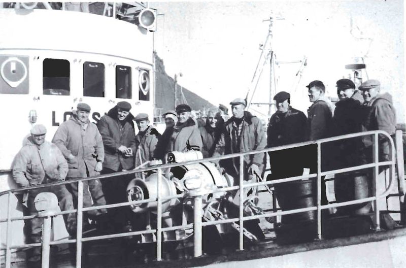 Mynd:Þessi mynd er tekin um borð Sdbl. 1990.jpg