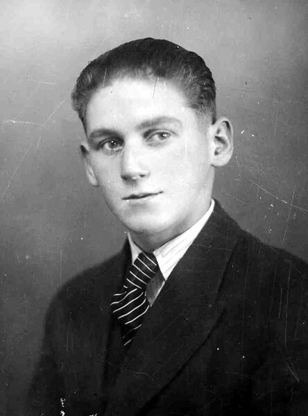 Mynd:KG-mannamyndir 1500.jpg