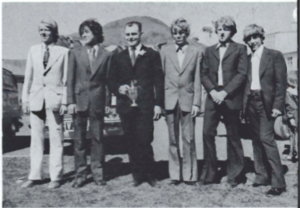 Fermingardrengir - Austurbær. Tími- 1.48.7. Stýrim. KristinnSigurðsson.png