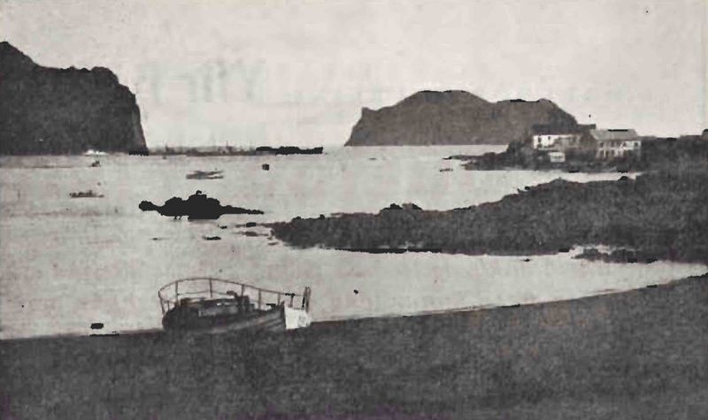 Mynd:Vestmannaeyjahöfn um 1910 Sdbl. 1958.jpg