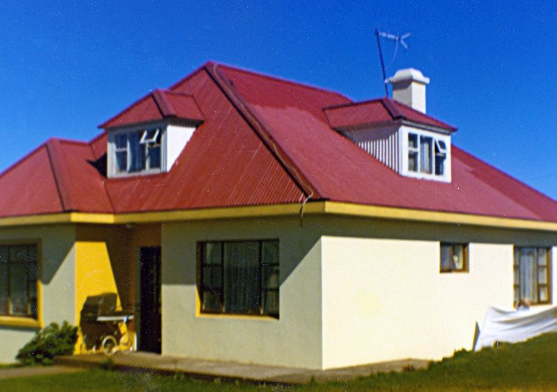 Mynd:Helgafellsbraut 27.jpg