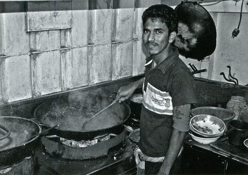 Mynd:Eldað ofan í 40 manns Sdbl. 2010.jpg