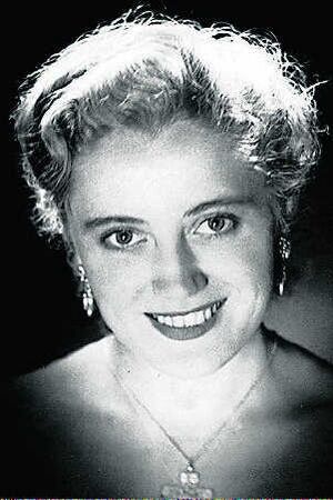 Ragnhildur Steingrimsdottir.jpg