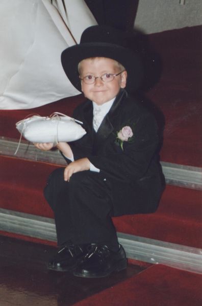 Mynd:Í brúðkaupi 2.jpg